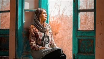 الخادمه