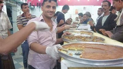حكايه شاب